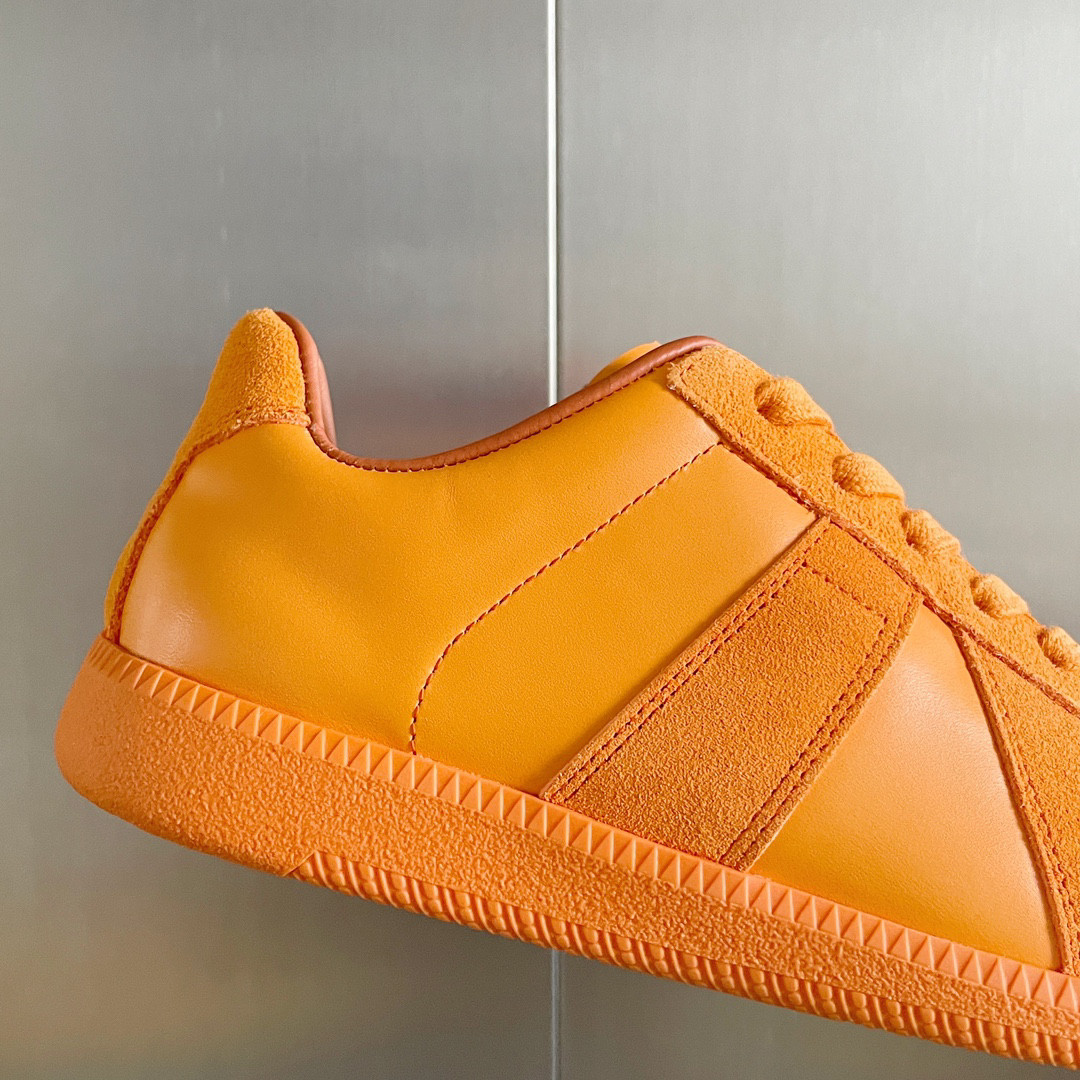 ma*s*n Ma*i*la sneaker