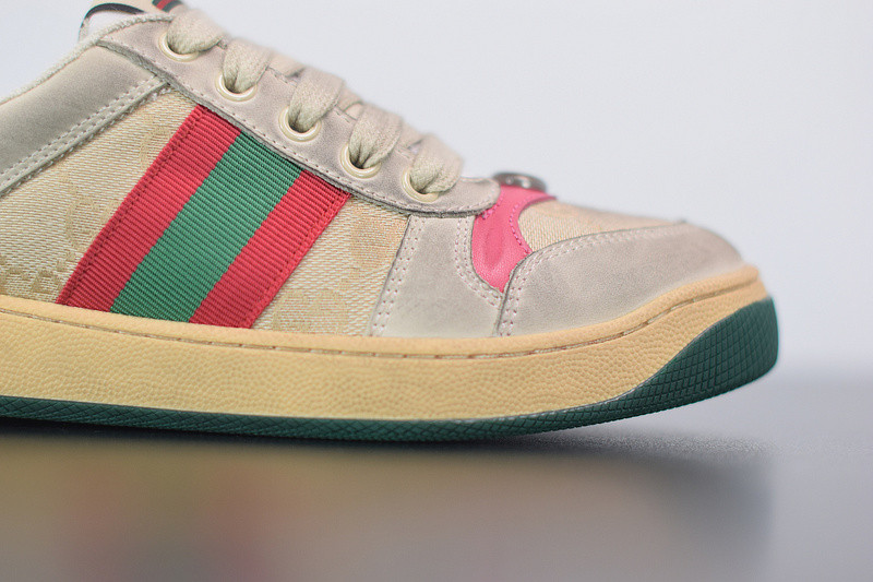 G*u*i sneaker