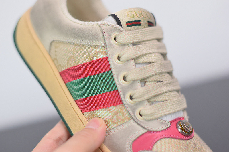 G*u*i sneaker