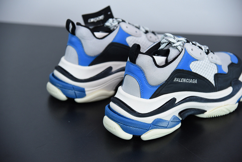 BC TRIPLE S TRAINER 536737 W09OH 1007
