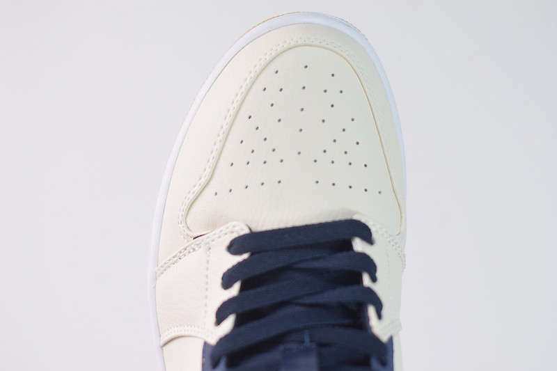 AIR JORDAN 1 MID “JETER” AH6342-104