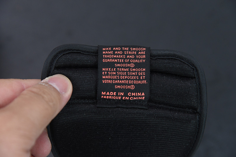 AIR JORDAN 1 RETRO HIGH OG “HAND CRAFTED” DH3097-001