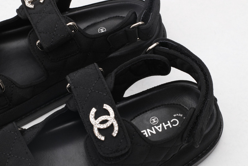 Chanel Slide