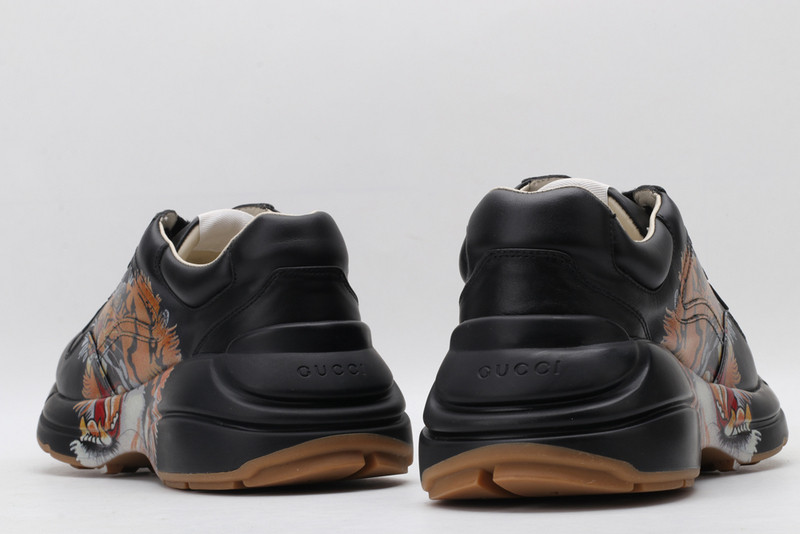 G*u*i rhyton sneaker