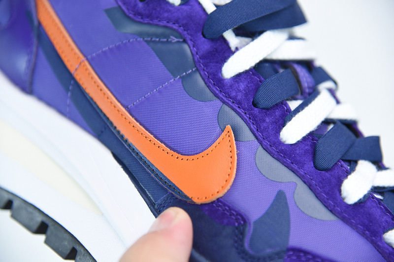 NIKE VAPORWAFFLE SACAI DARK IRIS DD1875-500
