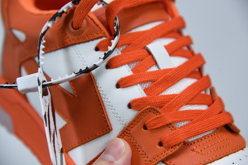 OF™ C/O VIRGIL ABLOH OUT OF OFFICE LOW-TOP LEATHER SNEAKERS ‘OOO“
