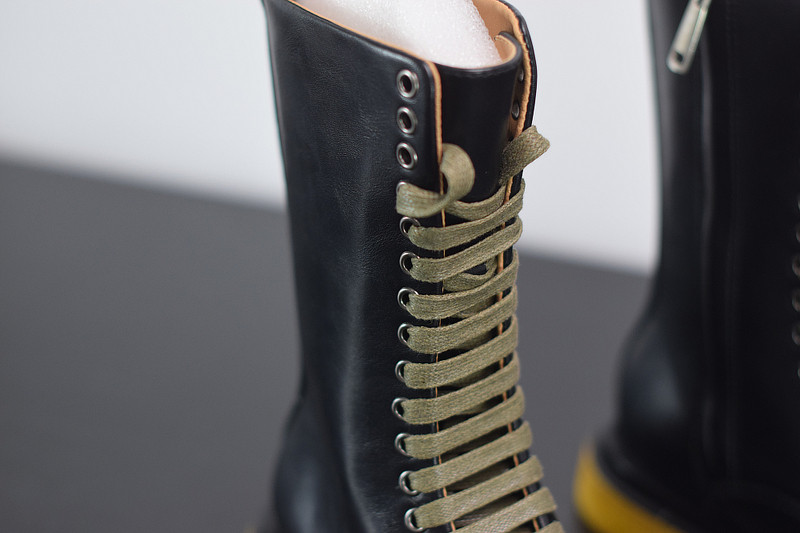 b0tte*a Ven*ta sneaker