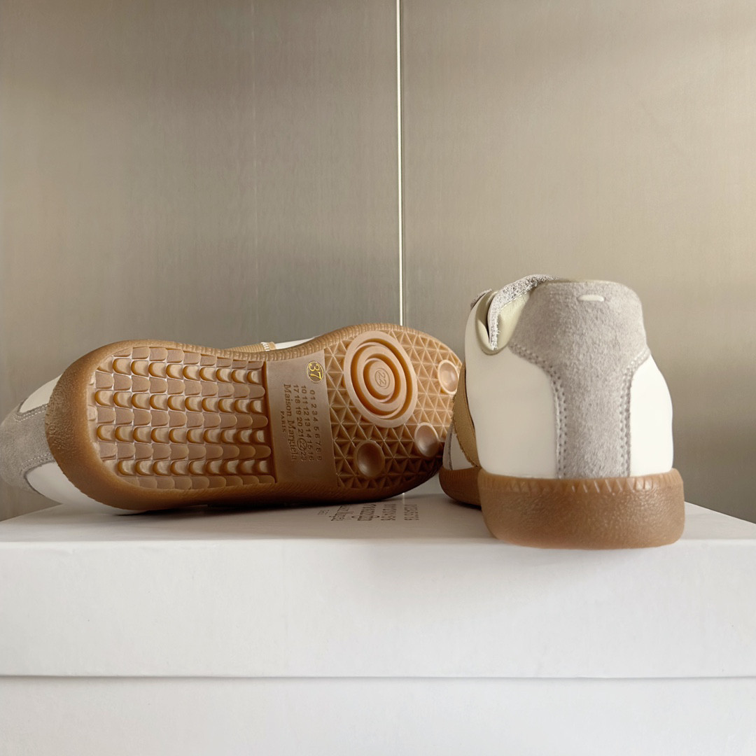 ma*s*n Ma*i*la sneaker