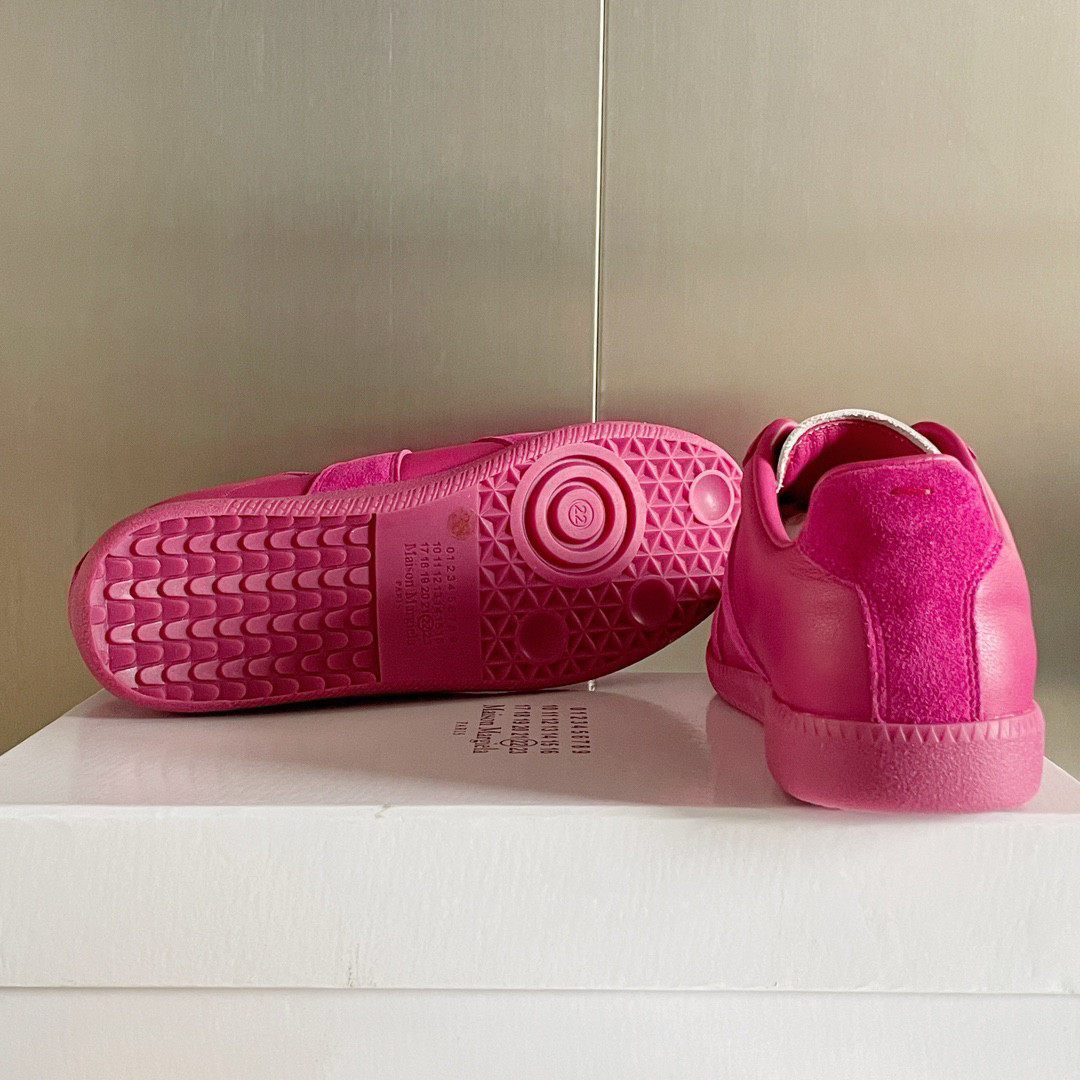ma*s*n Ma*i*la sneaker