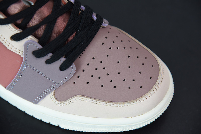 AIR JORDAN 1 HIGH ZOOM CMFT CANYON RUST CT0979-602
