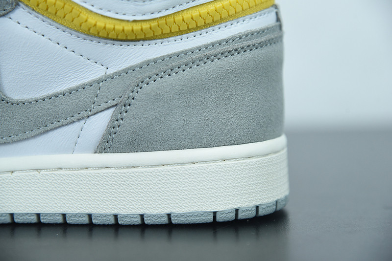 AIR JORDAN 1 HIGH SWITCH ‘LIGHT SMOKE GREY