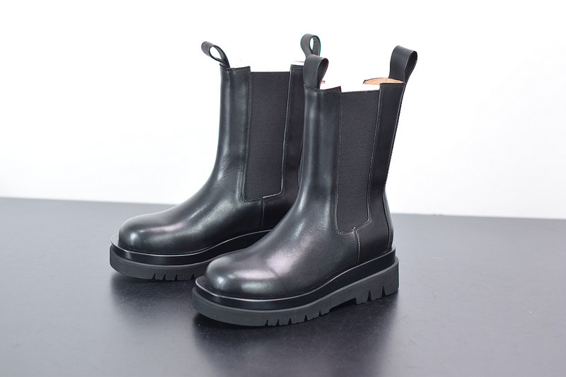b0tte*a Ven*ta sneaker