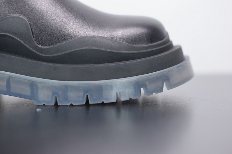 b0tte*a Ven*ta sneaker