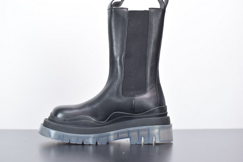 b0tte*a Ven*ta sneaker