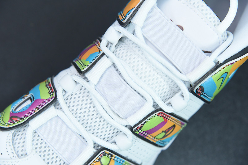NIKE AIR MORE UPTEMPO 