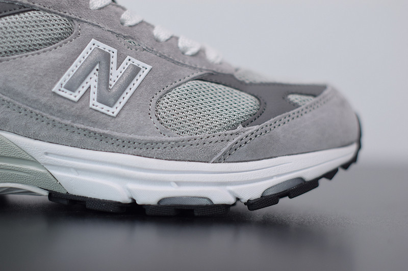 NEW BALANCE MR993GL