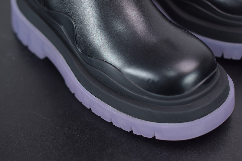b0tte*a Ven*ta sneaker