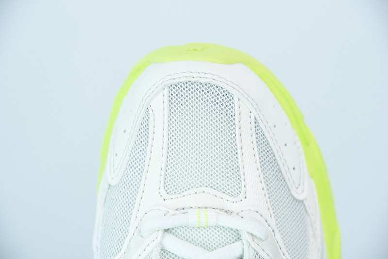 NEW BALANCE MR530SI