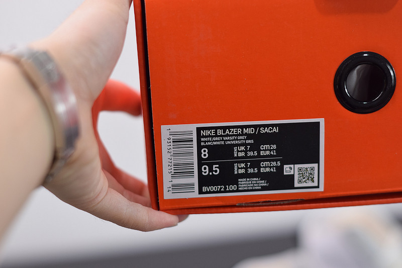 SACAI X NIKE SB BLAZER MID