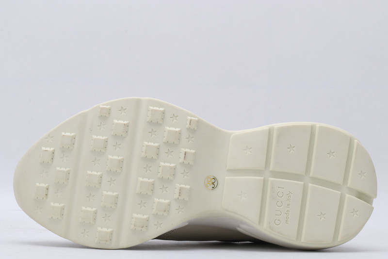 G*u*i rhyton sneaker