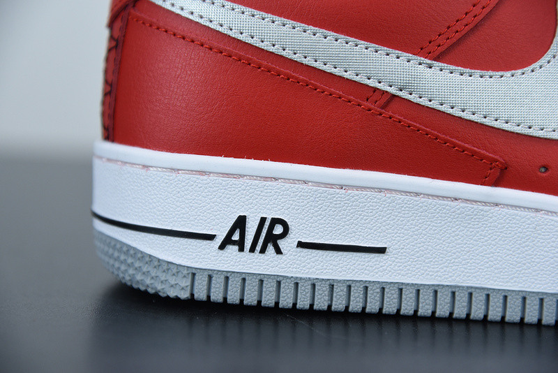 NIKE AIR FORCE 1 LOW IN RED AND GREY DD7113-600
