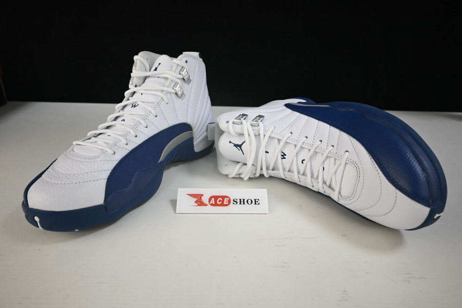 AIR JORDAN 12 RETRO 