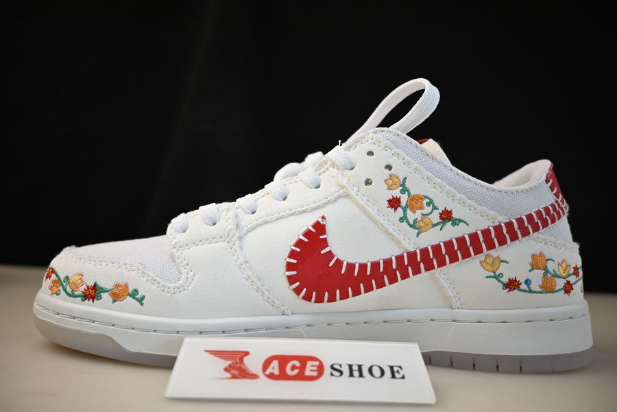 Nike Dunk Low Decon SB 