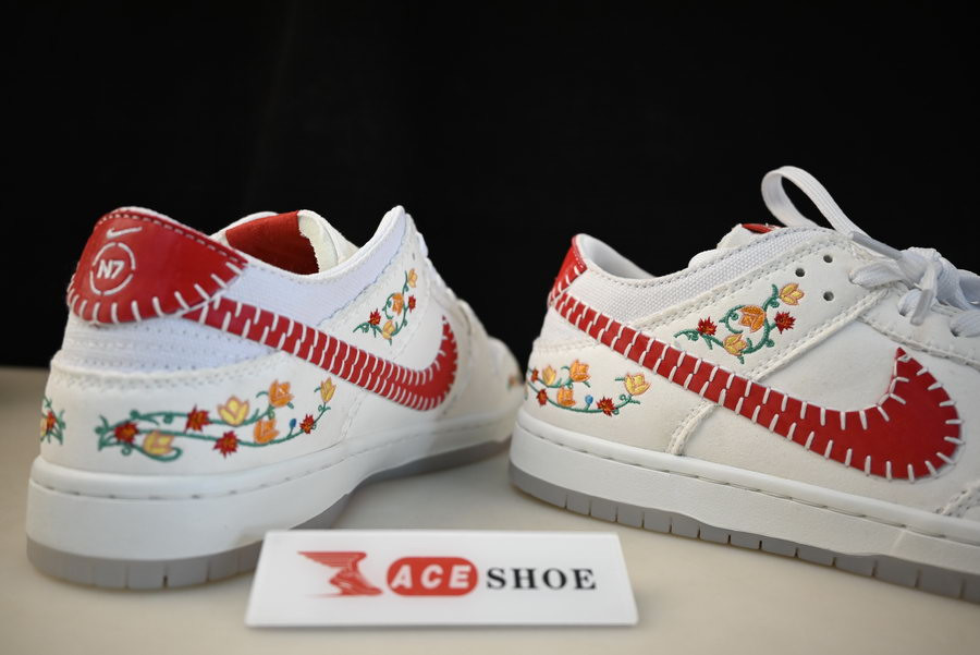 Nike Dunk Low Decon SB 