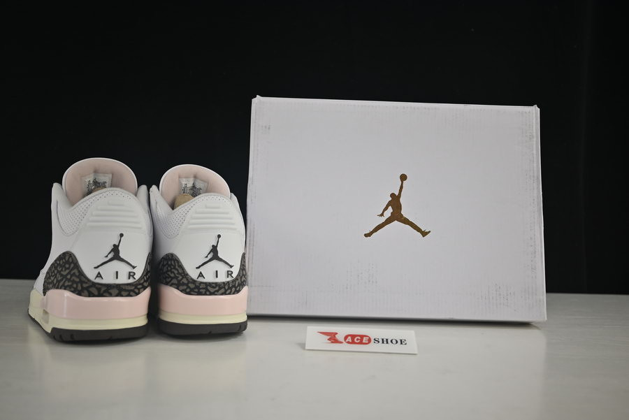 WMNS AIR JORDAN 3 RETRO