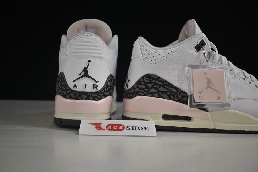 WMNS AIR JORDAN 3 RETRO