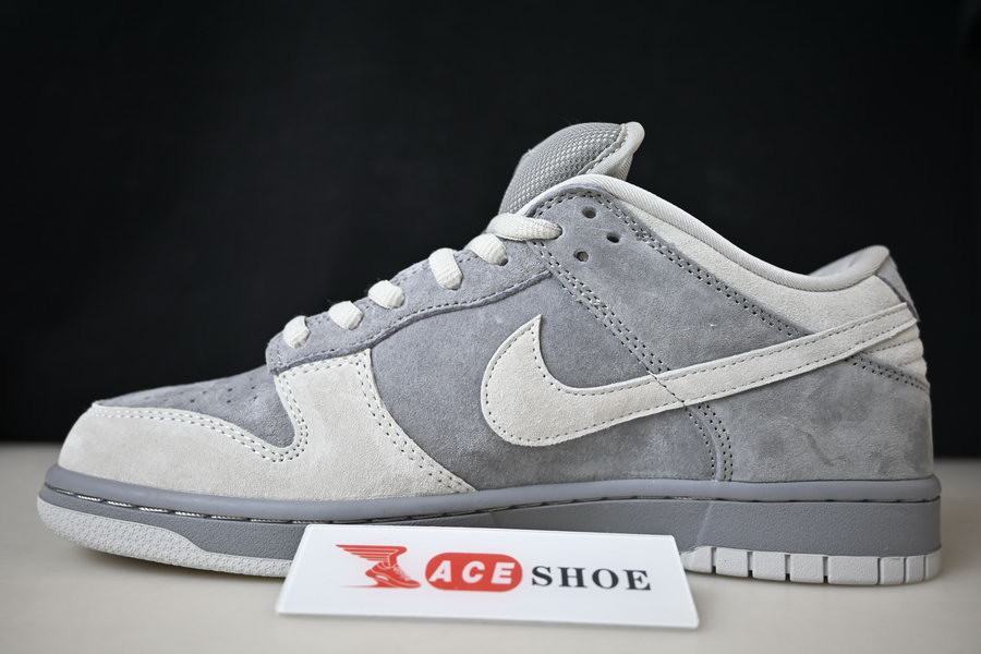 Nike SB Dunk Low London 308269-111