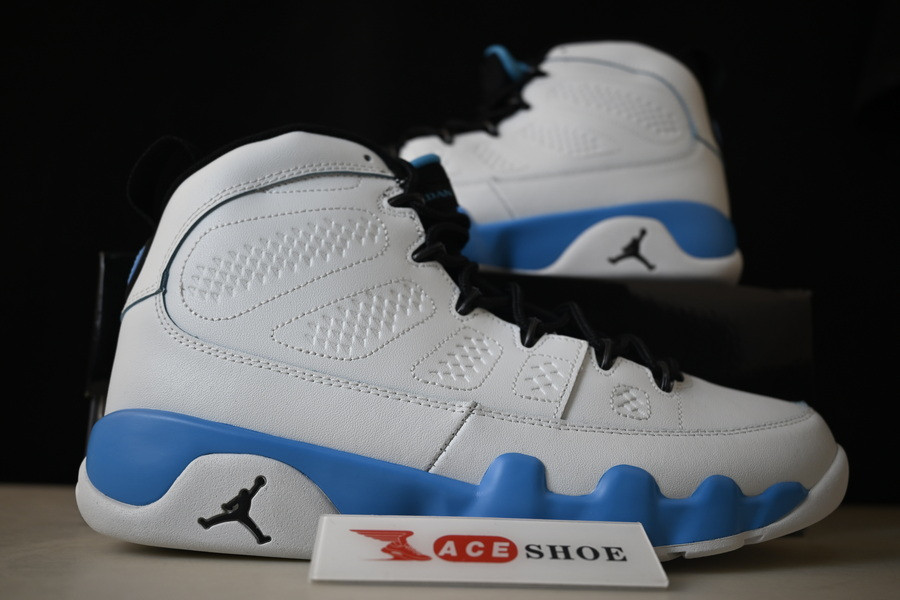 Air Jordan 9 OG "Powder Blue" FQ8992-101