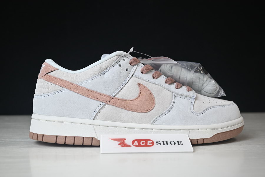 NIKE DUNK LOW RETRO PREMIUM