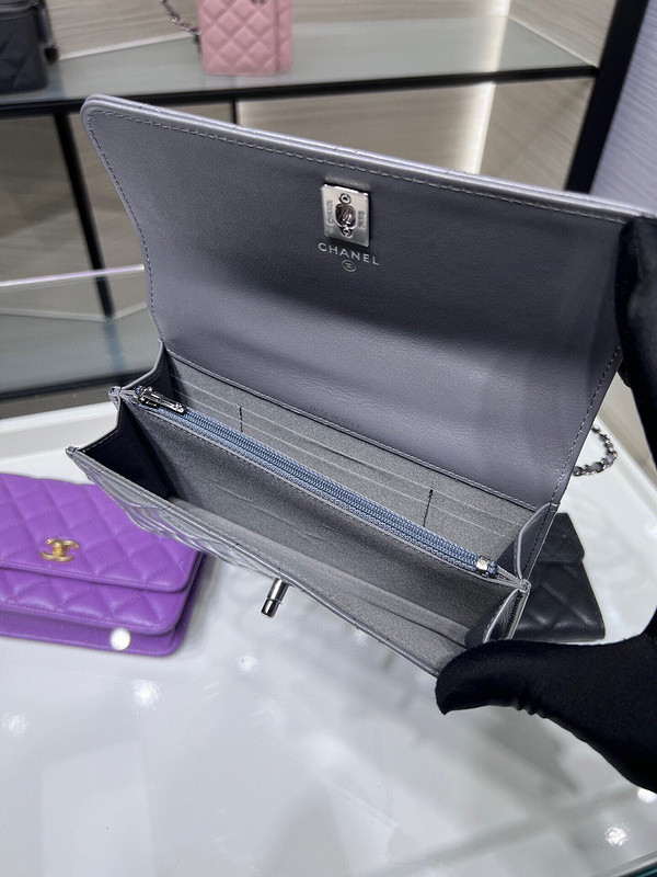 Ch*el purse