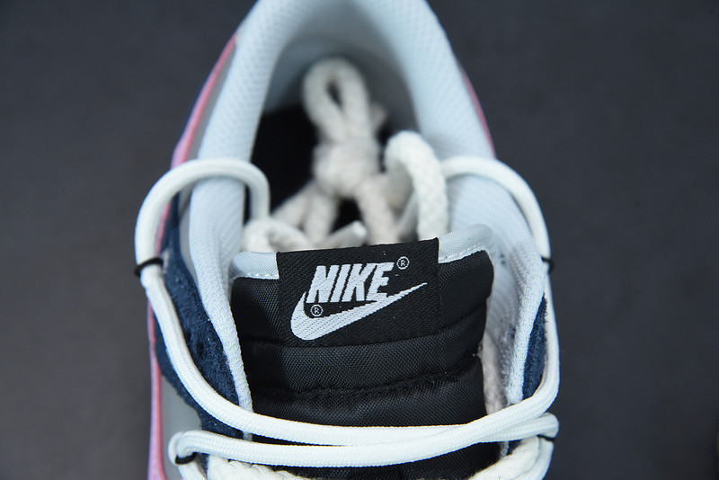 NIKE SB DUNK LOW
