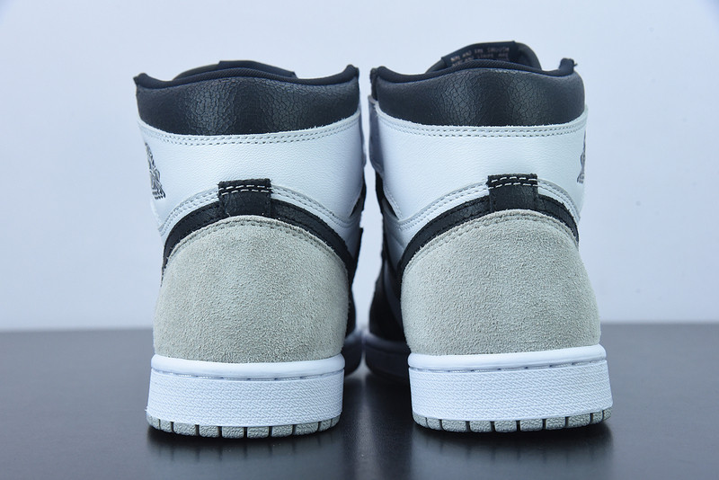 AIR JORDAN 1 HIGH OG “STAGE HAZE” 555088-108