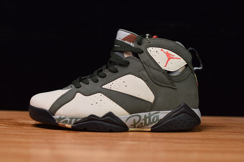 PATTA X AIR JORDAN 7 RETRO OG SP “ICICLE” AT3375-100