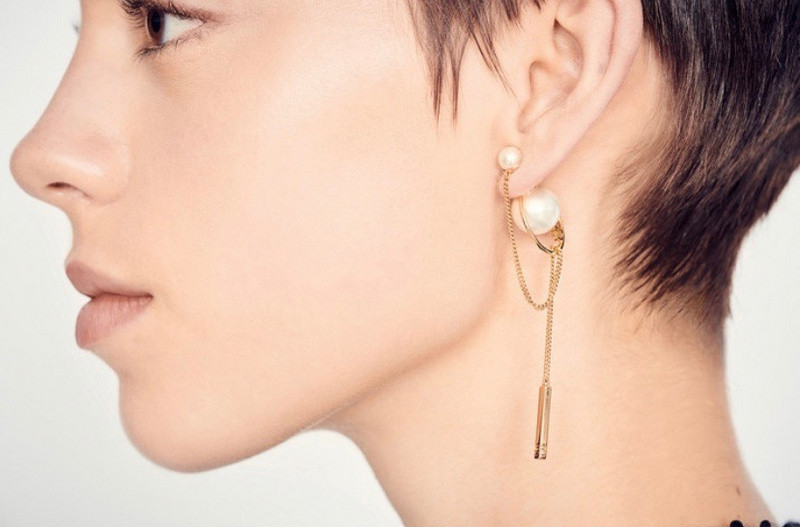 D10r earring