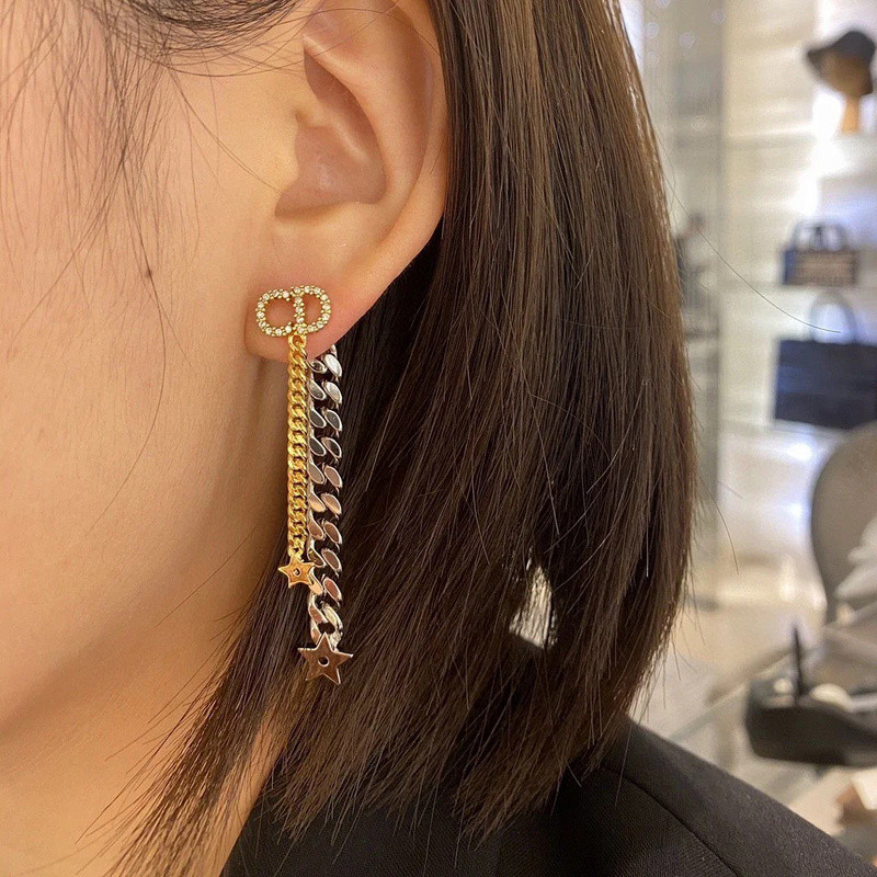 D10r earring