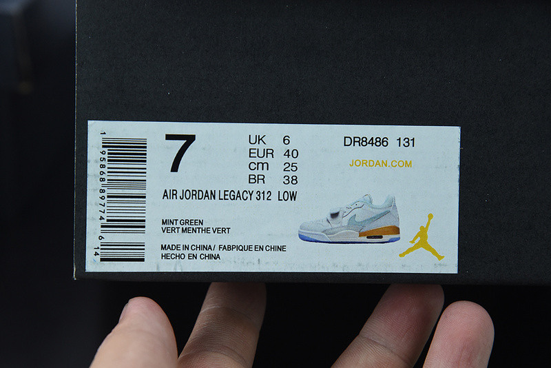 AIR JORDAN LEGACY 312 