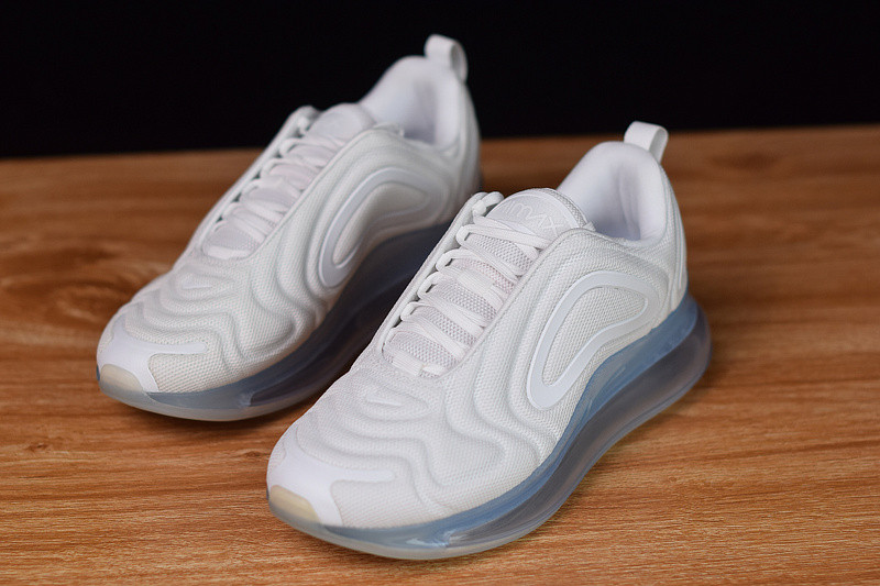 NIKE AIR MAX 720 