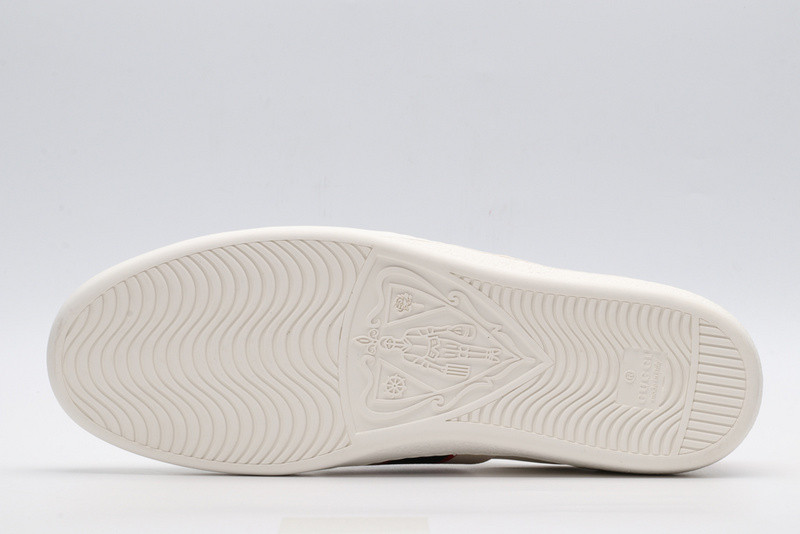 G*u*i ace embroidered low-top sneaker