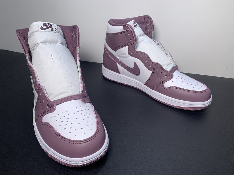 Air Jordan 1 Retro High OG “Sky J Mauve” DZ5485-105