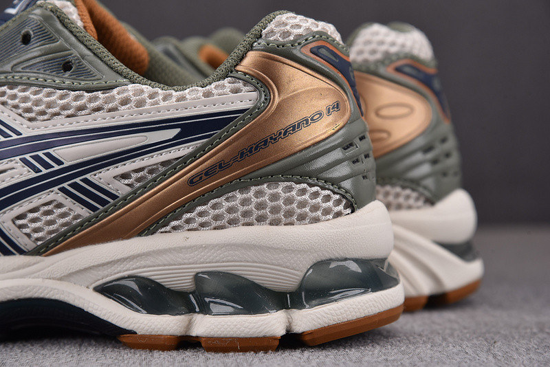 ASICS Gel Kayano 14