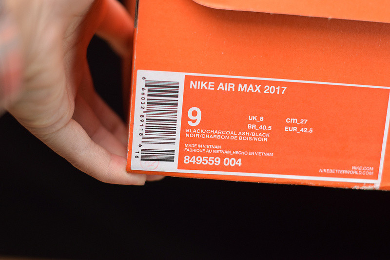 NIKE AIR MAX 2017