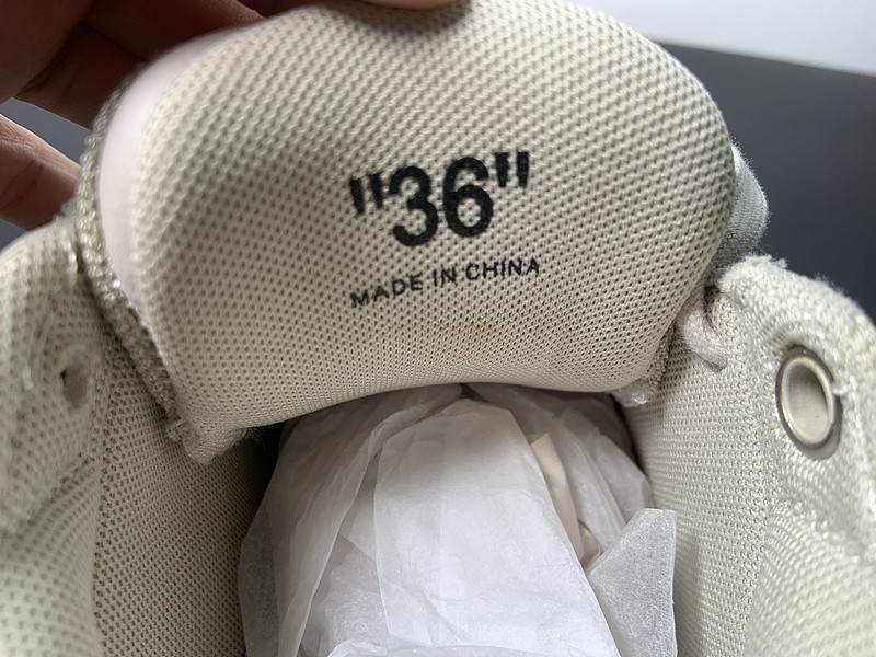 OF™ C/O VIRGIL ABLOH OUT OF OFFICE LOW-TOP LEATHER SNEAKERS ‘OOO“