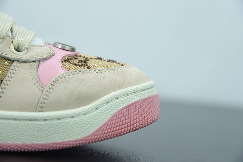 G*u*i sneaker