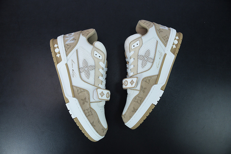 LVT SNEAKERS