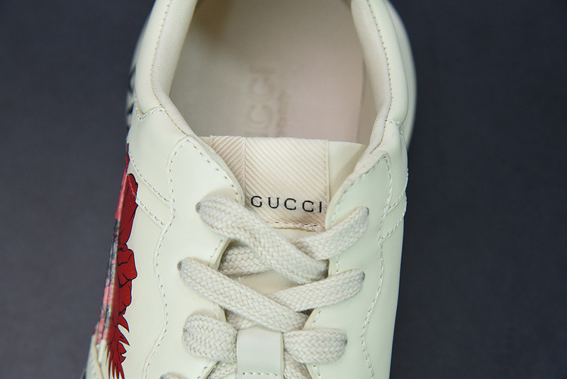 G*u*i rhyton sneaker