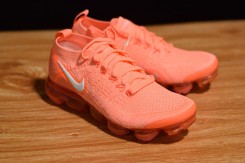 NIKE AIR VAPORMAX 2